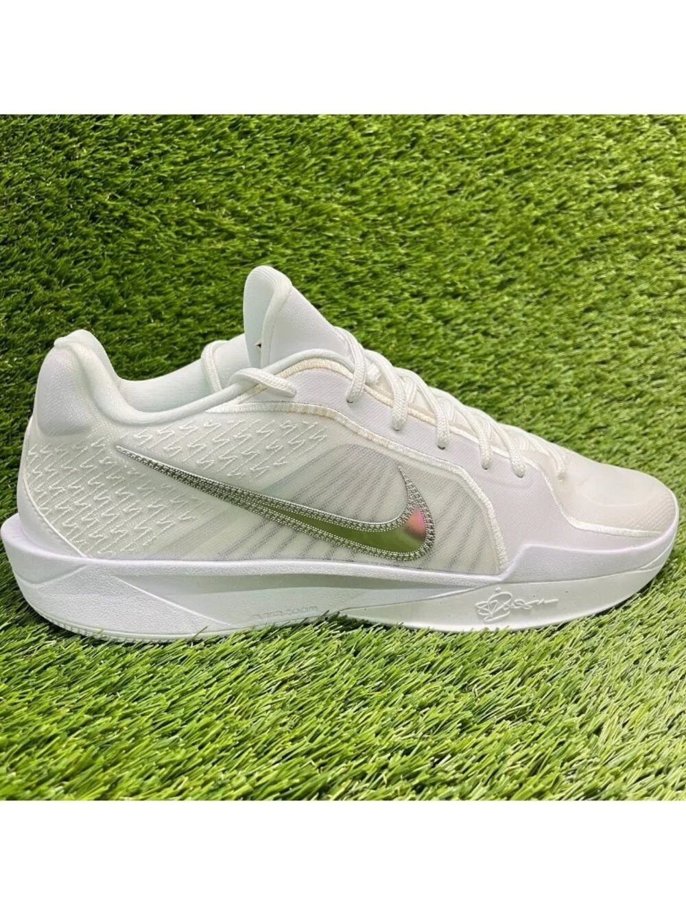 Nike Sabrina 2 White Silver Womens Size 15 Mens 13.5 Basketball Shoes Sneakers